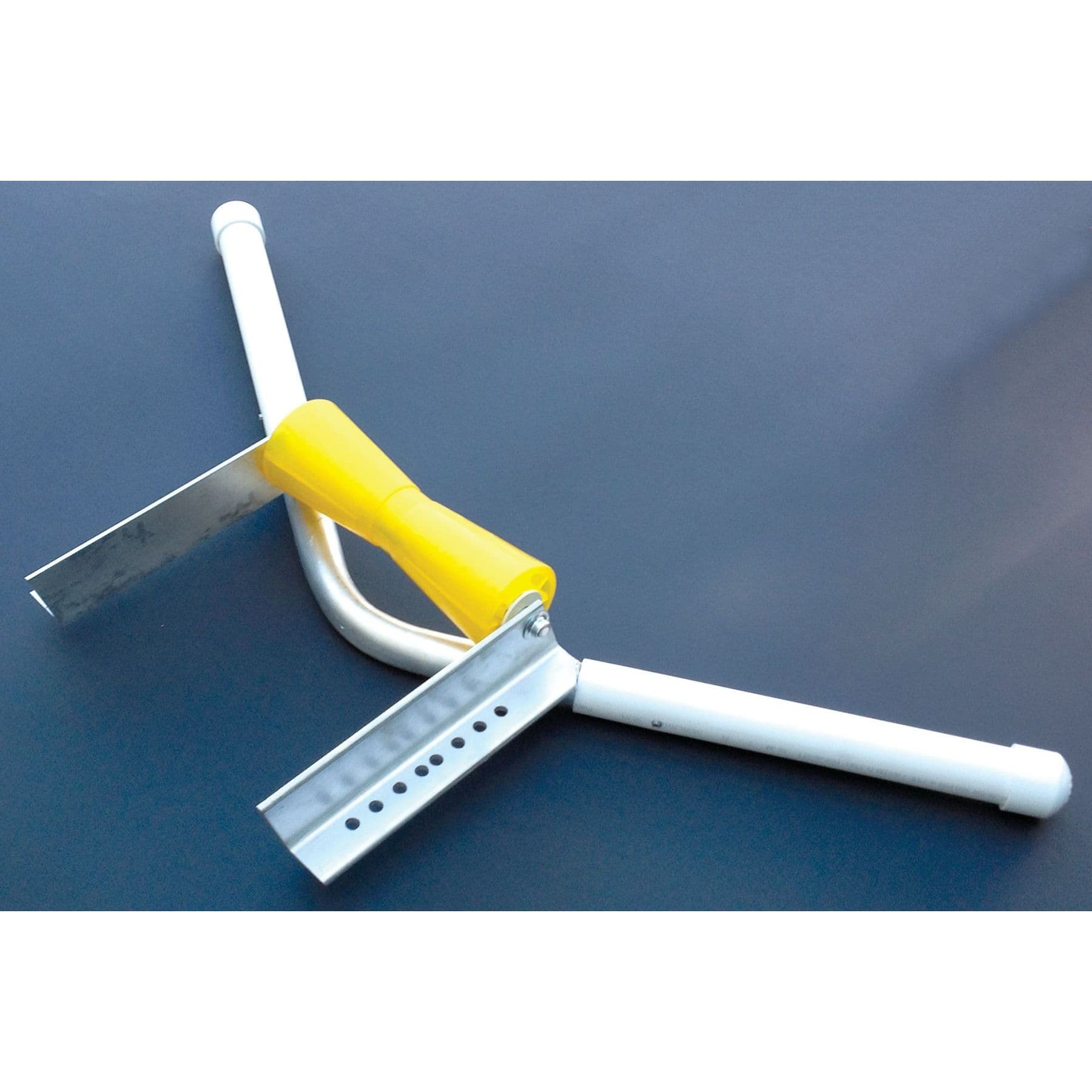 Captain’s Best Bow V-Roller Assembly