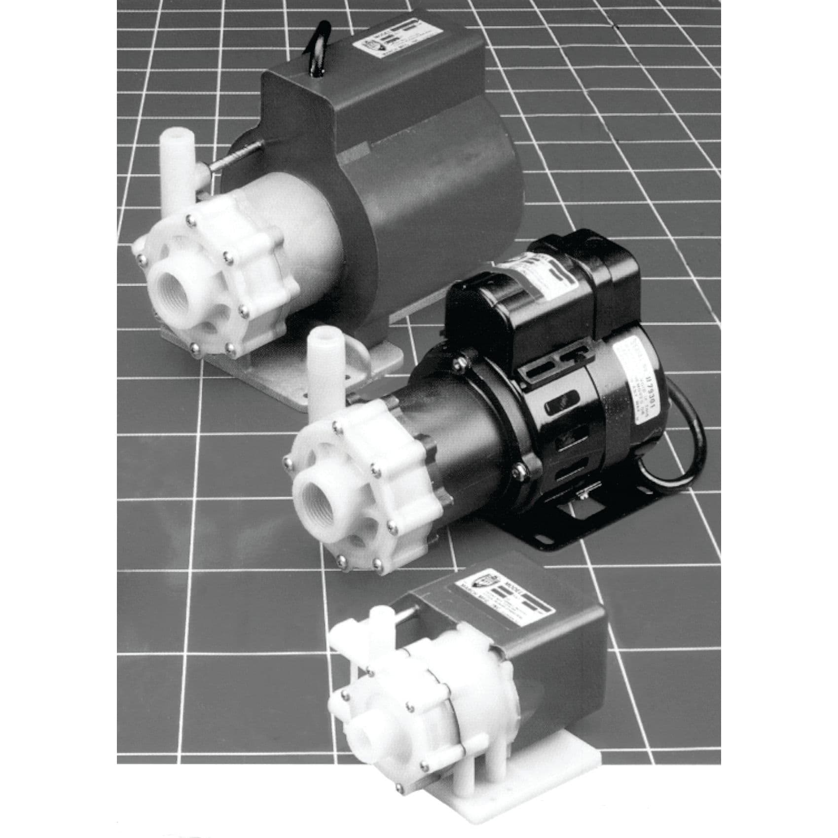 Seal-Less Magnetic Drive Submersible Pump (230 volt, 50-60 Hz)
